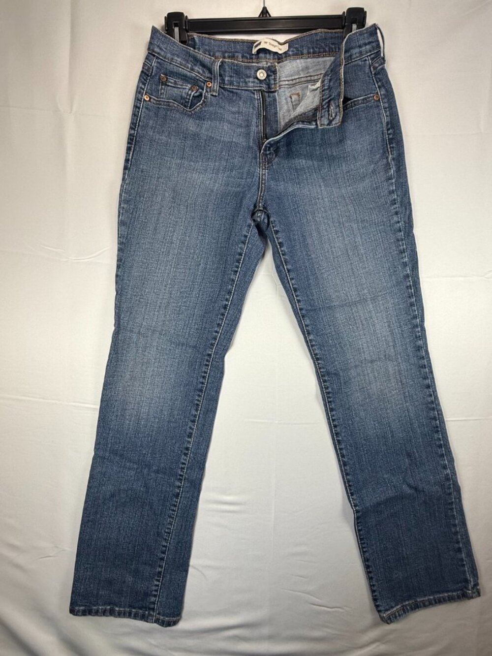 Vintage Levi's 505 Women's Jeans Medium Wash Straight Leg Denim Size 10 M 32x31